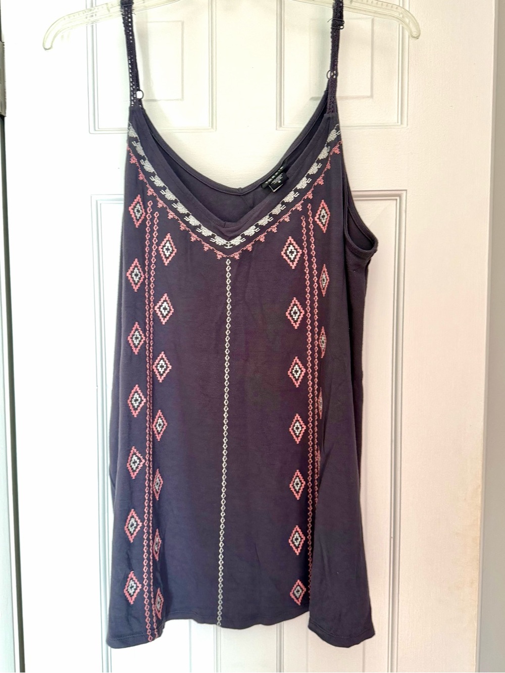 Women’s Embroidered Boho Tank Top - Dark gray with purple cast